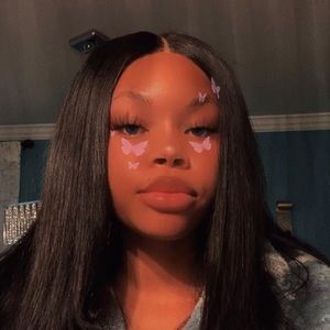 Meet your Posher, Siani